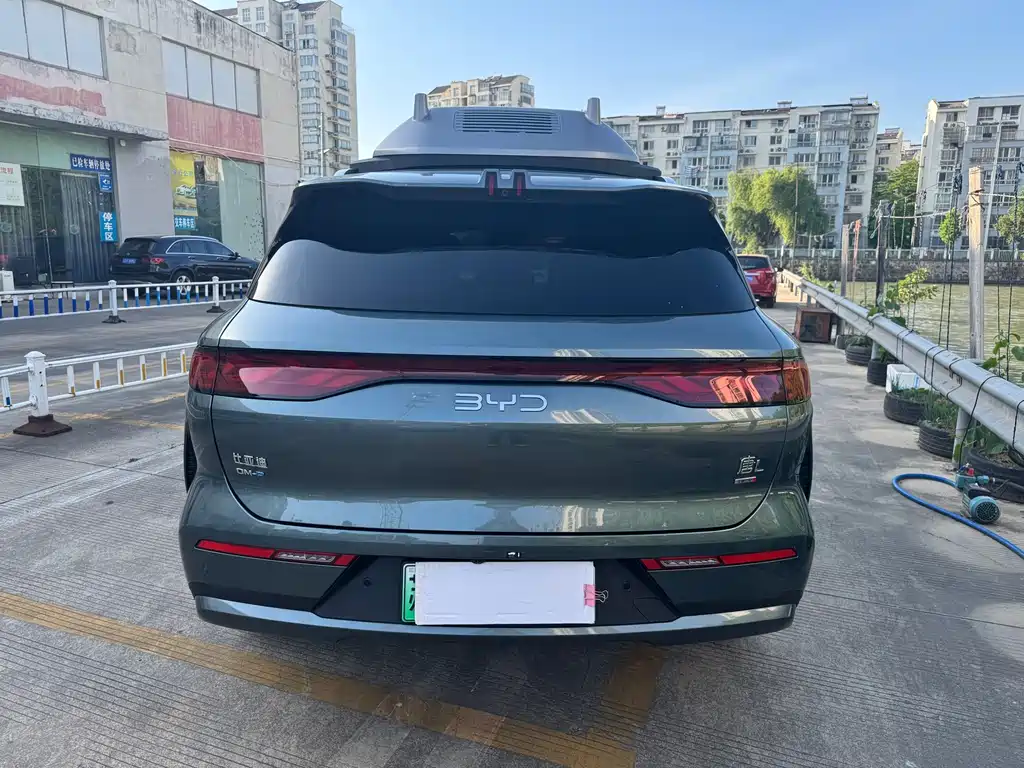 BYD Tang L L 2025 DM 175KM