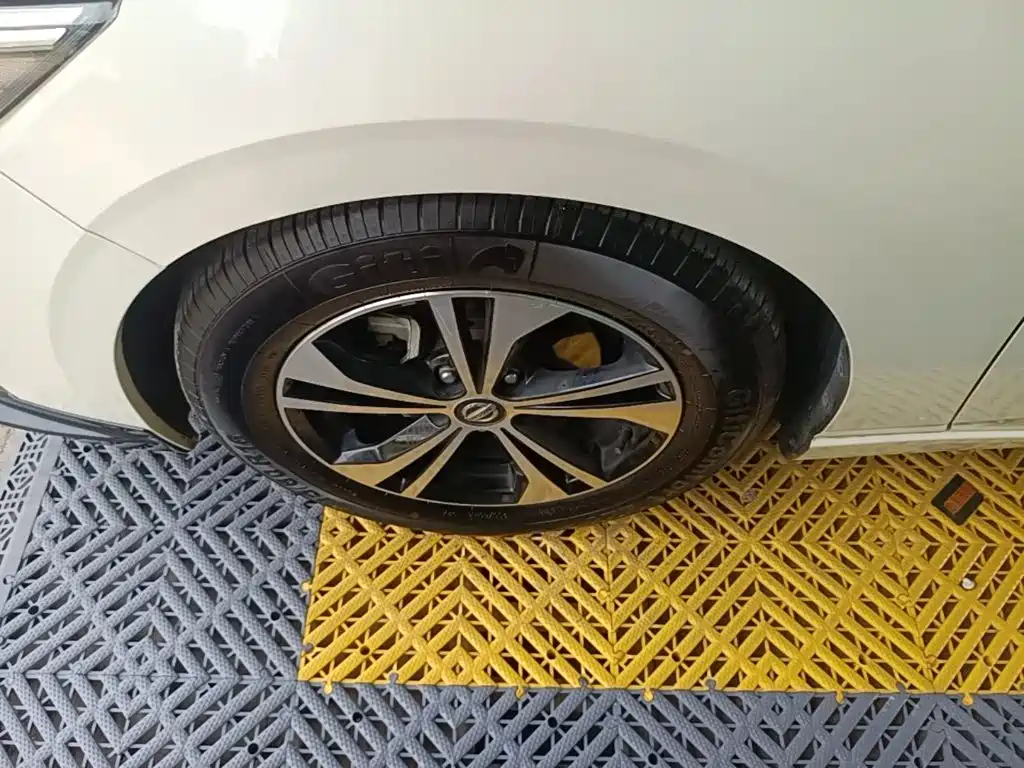 Nissan Sylphy — миниатюра 23