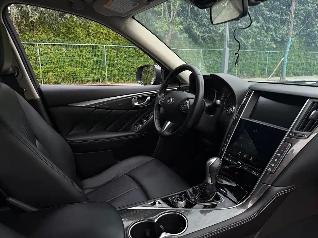 Infiniti Q50L — миниатюра 13
