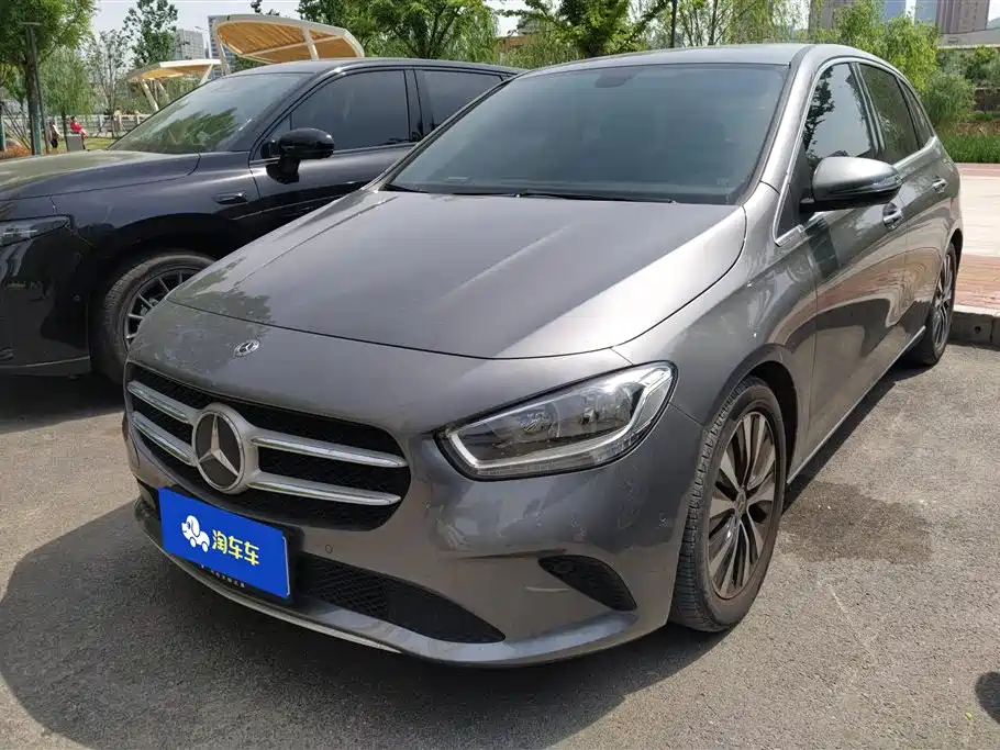 Mercedes-Benz B-Class 2021