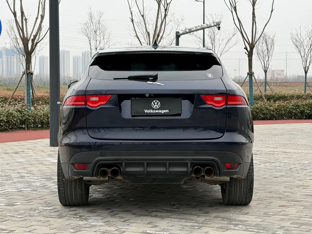 Jaguar F-Pace 2019 2.0T Premium