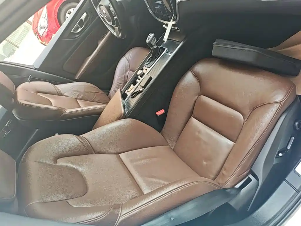 Volvo S60 — миниатюра 25