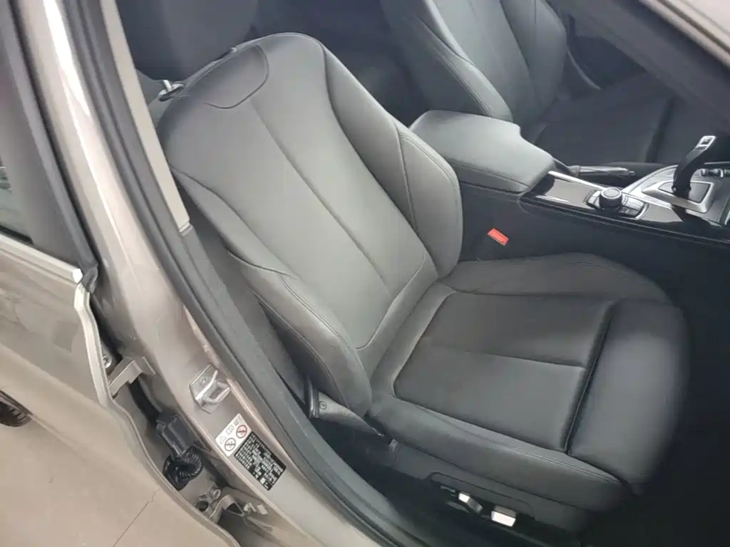 BMW 3 Series — миниатюра 25