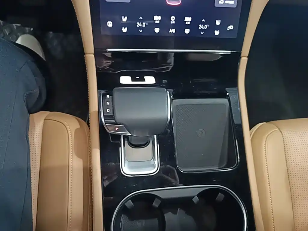 Li Auto Li ONE — миниатюра 14