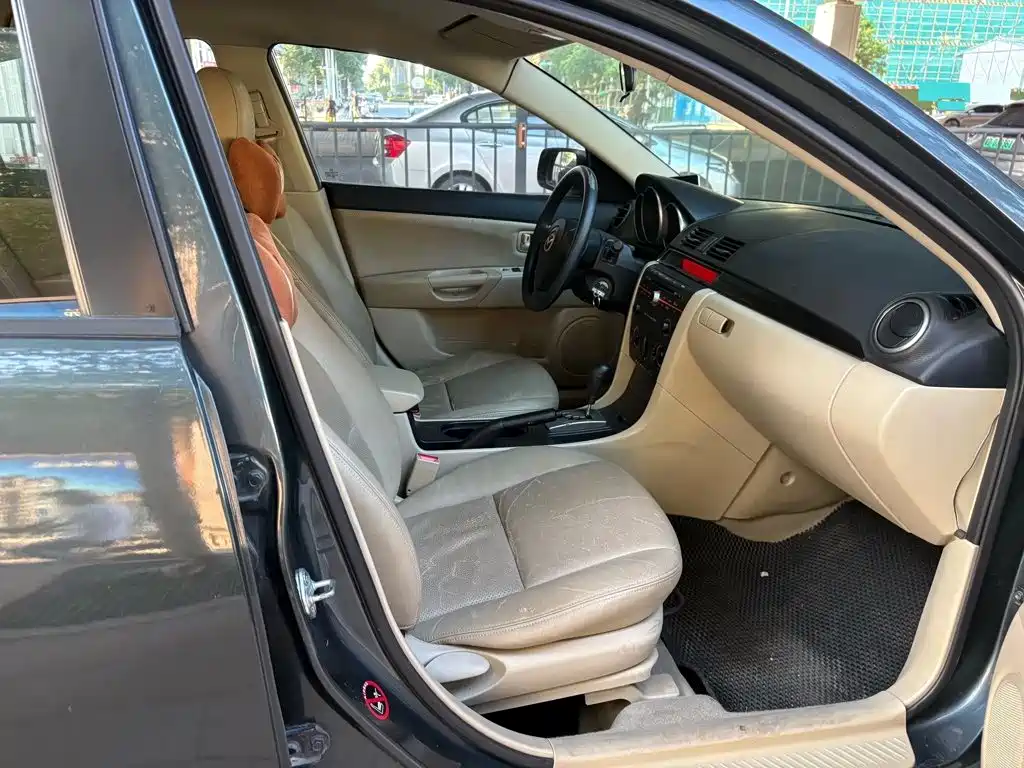 Mazda 3 — миниатюра 7