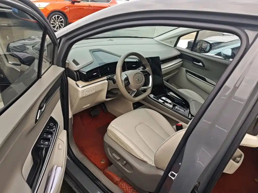 Hyundai Custo — миниатюра 16