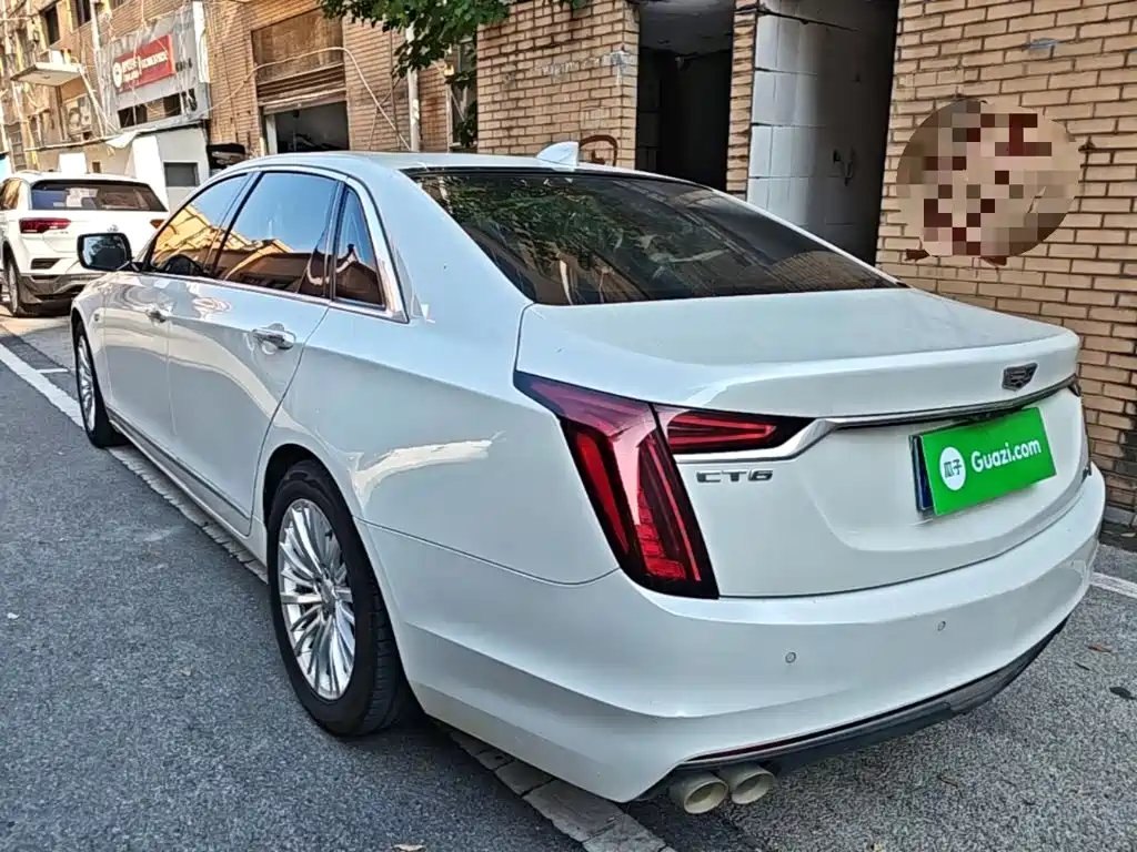 Cadillac CT6 — миниатюра 5