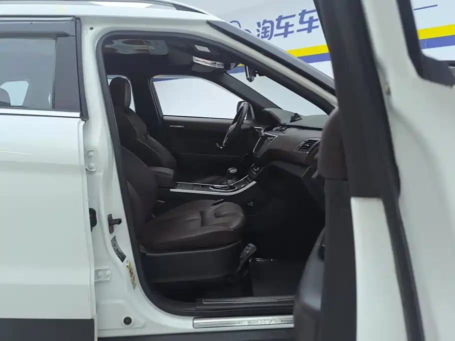 Landwind Landwind X7 — миниатюра 8