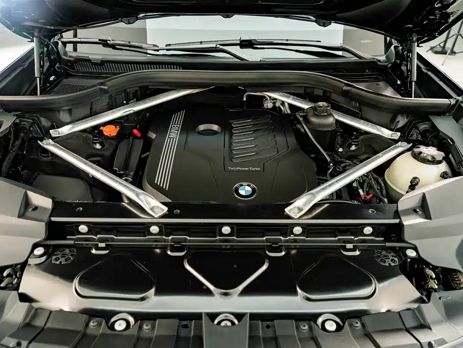 BMW X7 — миниатюра 26