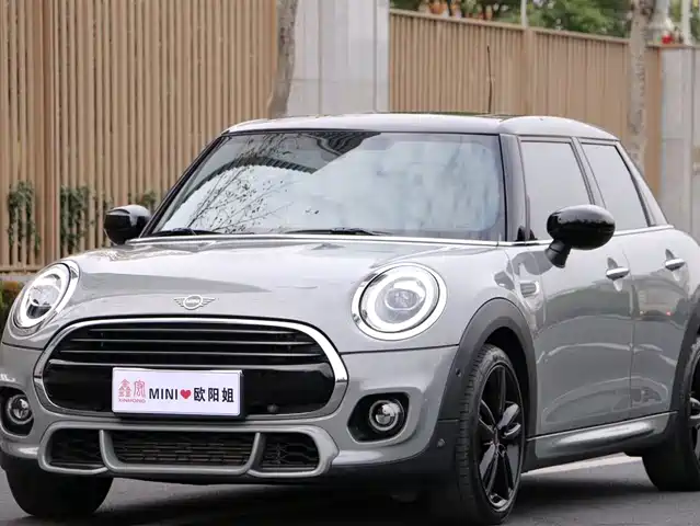MINI 