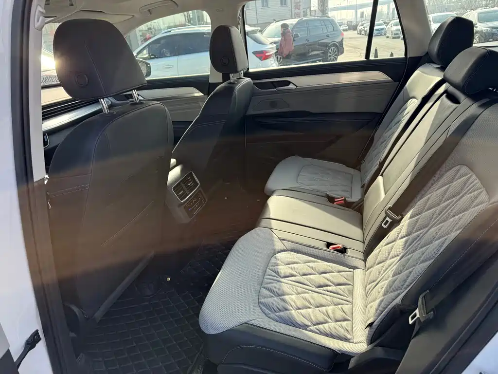 VOLKSWAGEN RANGE PATROL