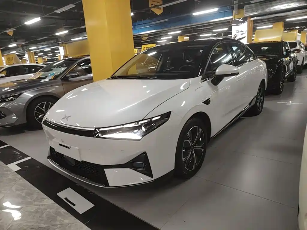 XPeng P5