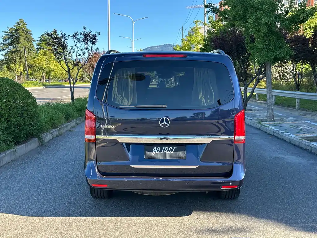 Mercedes-Benz V-Class — миниатюра 5