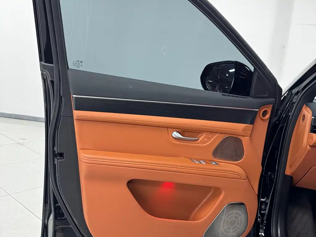 AITO ASK THE WORLD M7