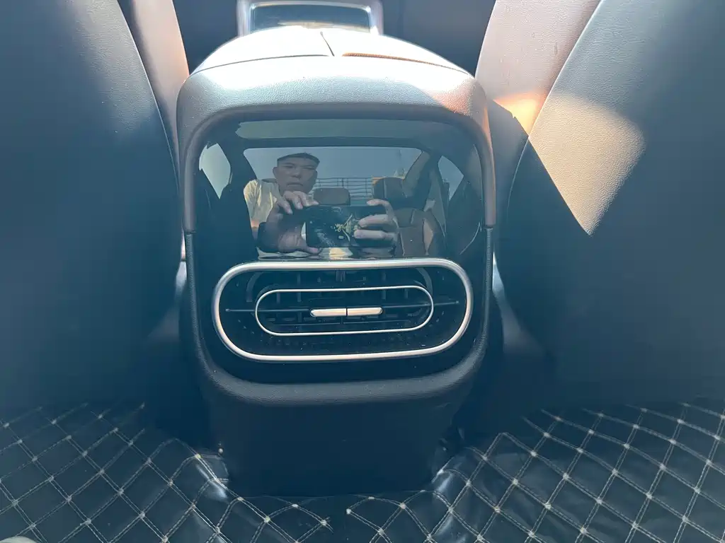 Leapmotor Leapmotor C01 — миниатюра 14