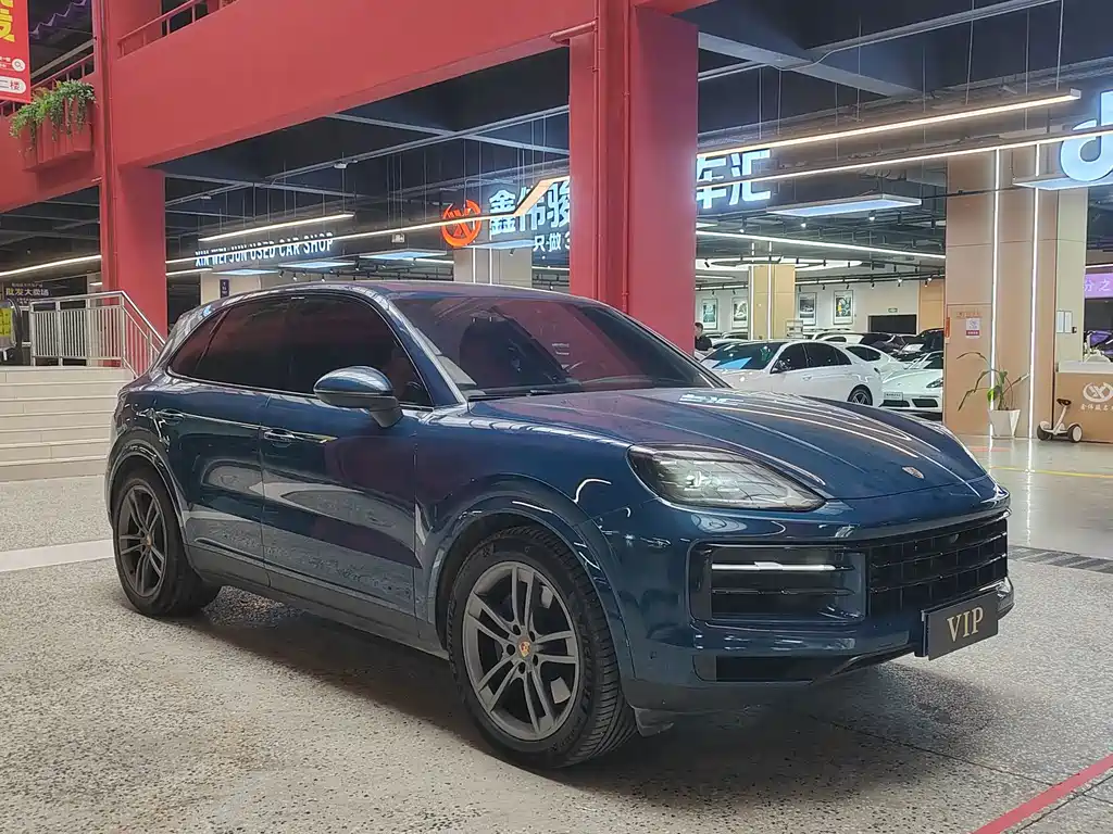 Porsche Cayenne — миниатюра 3