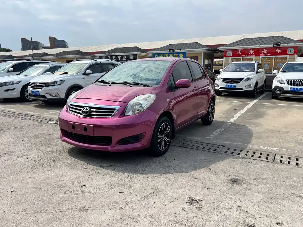 Toyota Yaris — миниатюра 3