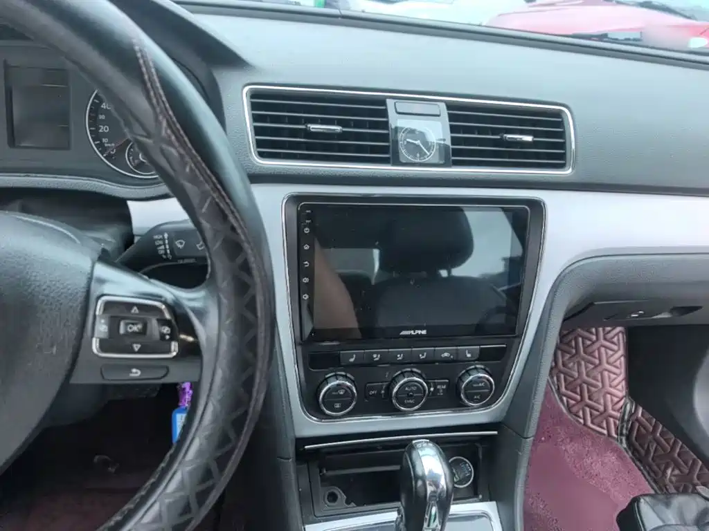 Volkswagen Passat — миниатюра 10