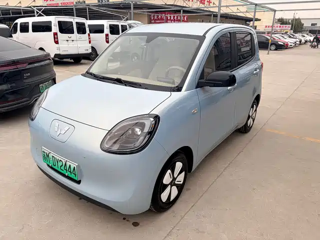 WULING HONGGUANG MINIEV 2025