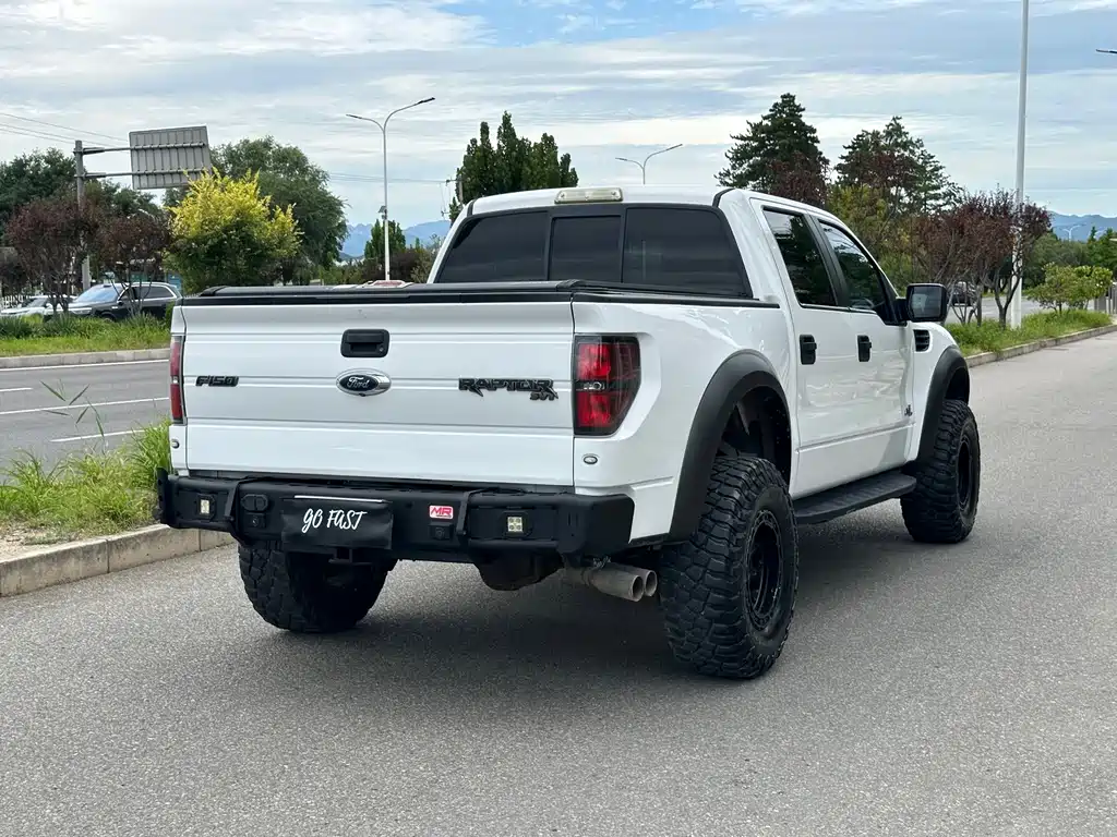 Ford F-150 Raptor — миниатюра 4