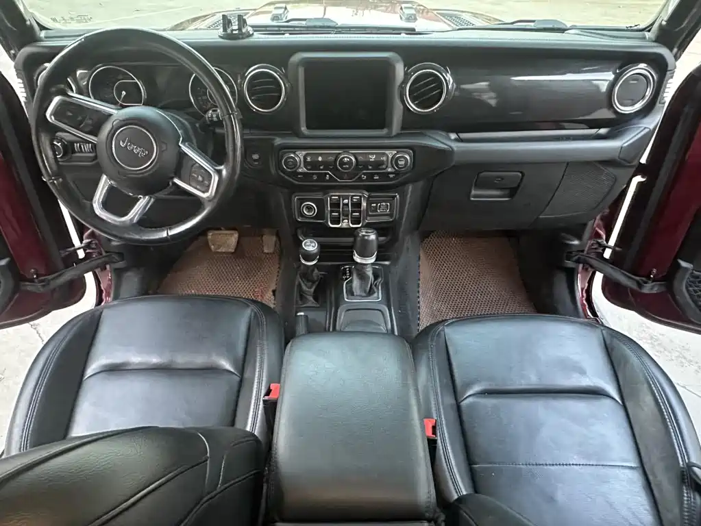 Jeep Wrangler — миниатюра 8