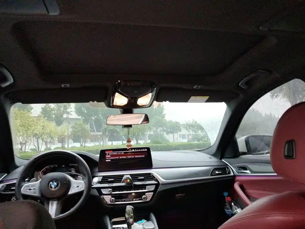 BMW 5 Series — миниатюра 14