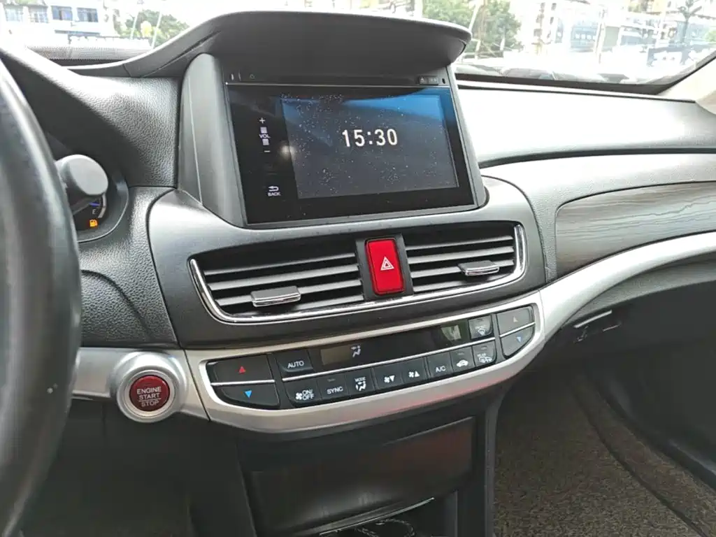 Honda Crosstour — миниатюра 13
