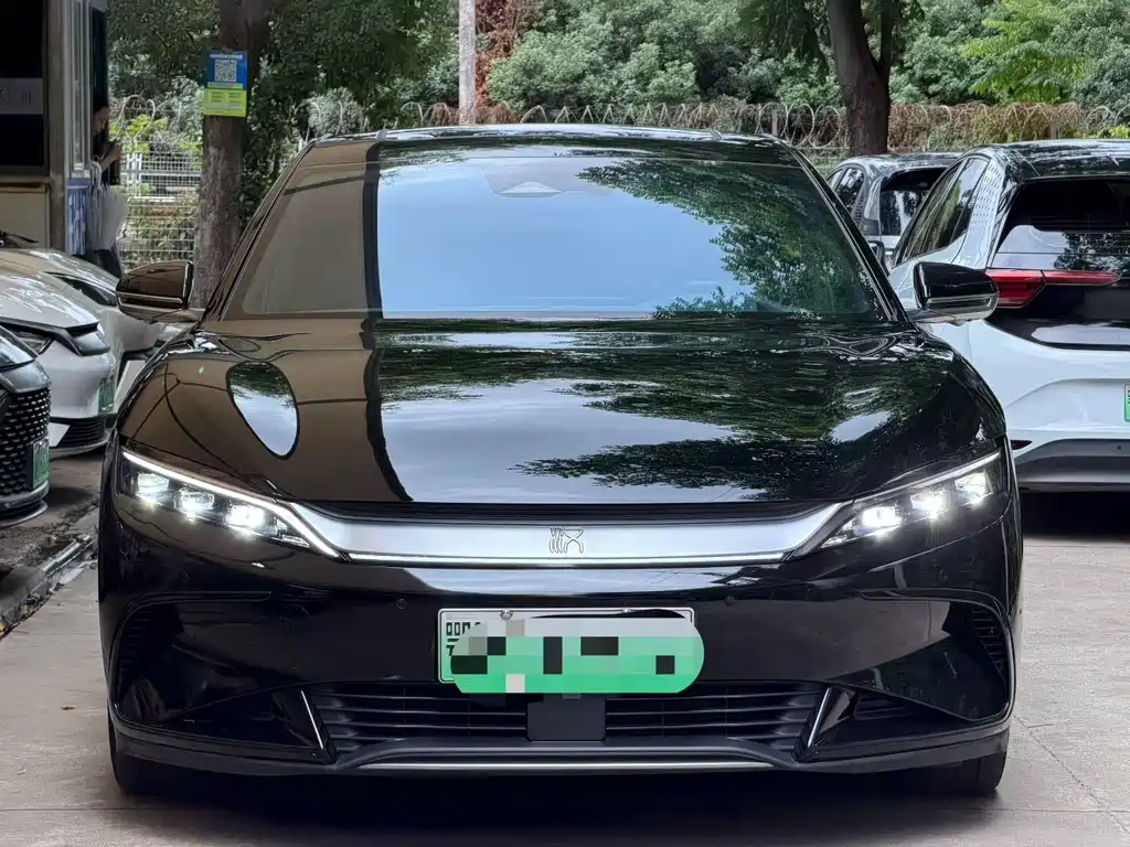 BYD Han — миниатюра 2