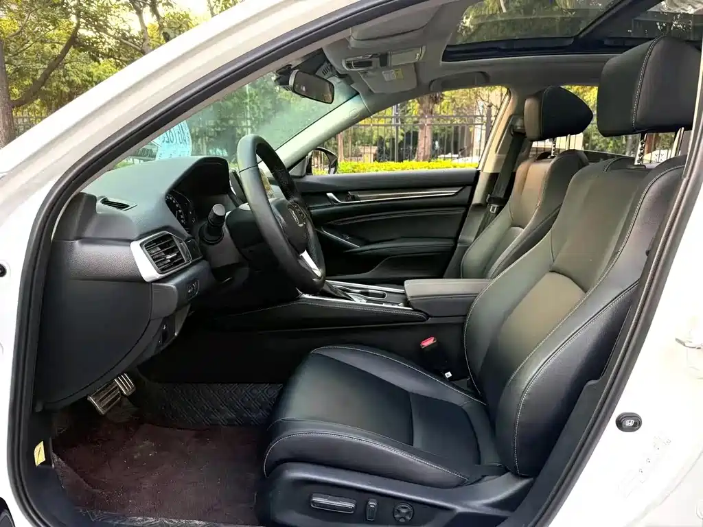 Honda Accord — миниатюра 6