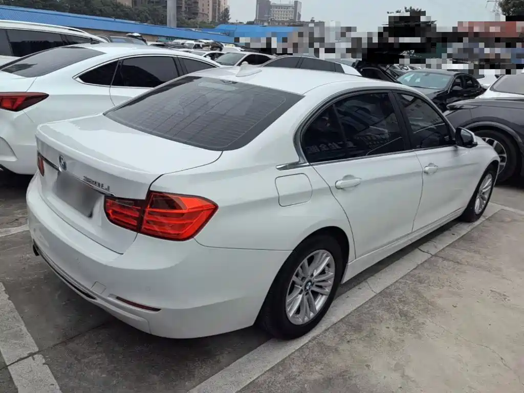 BMW 3 Series — миниатюра 7