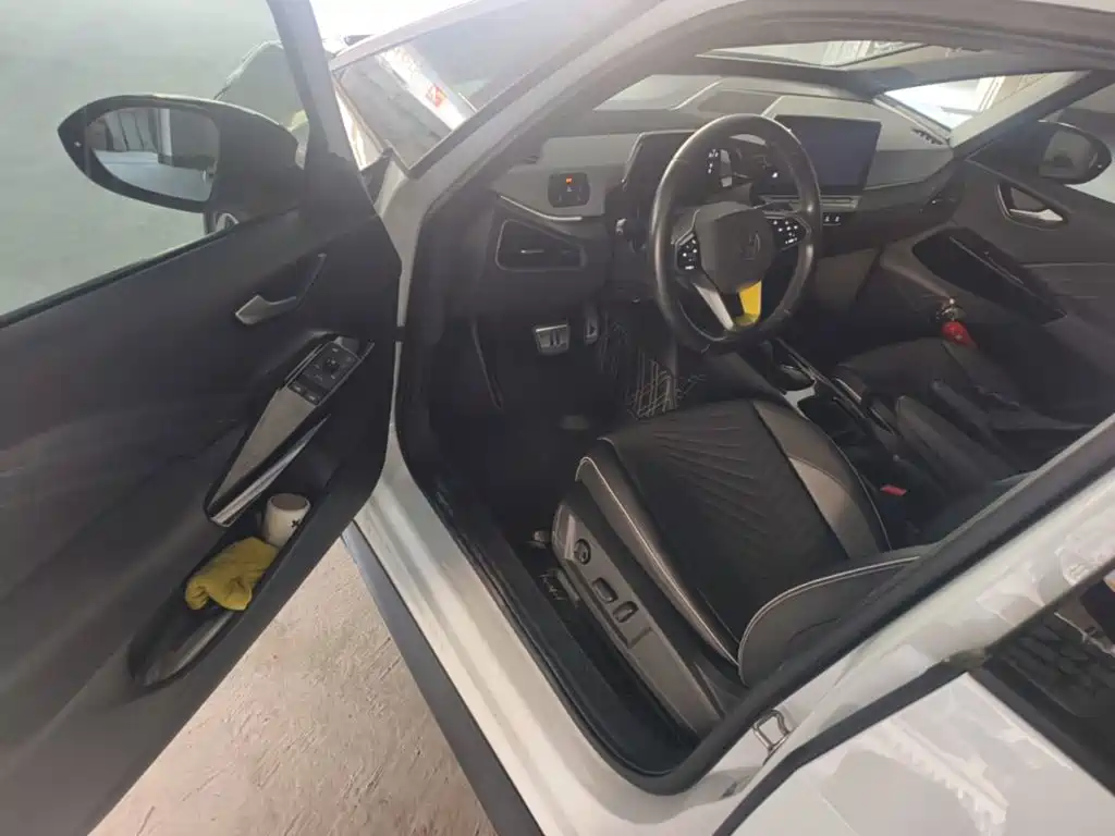 Volkswagen ID.3 — миниатюра 16