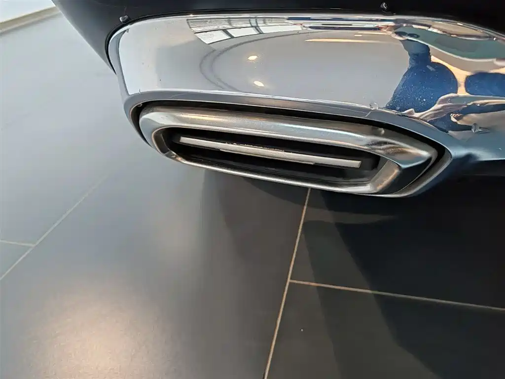 MERCEDES-BENZ MAYBACH GLS