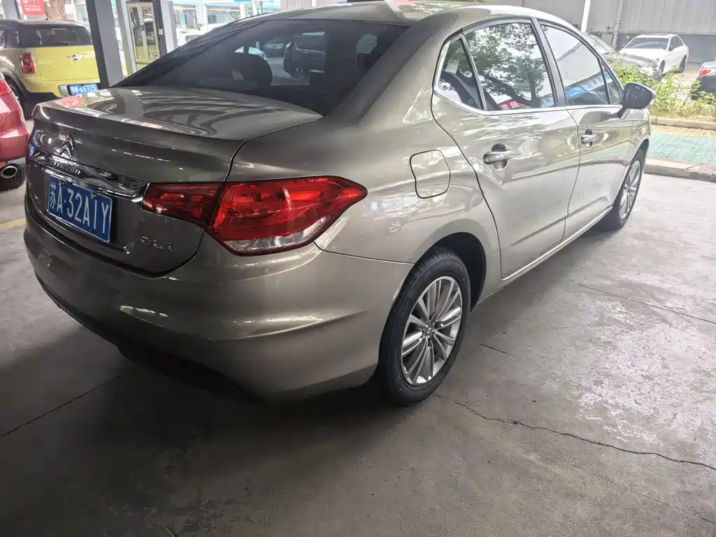 Citroen C4L — миниатюра 9