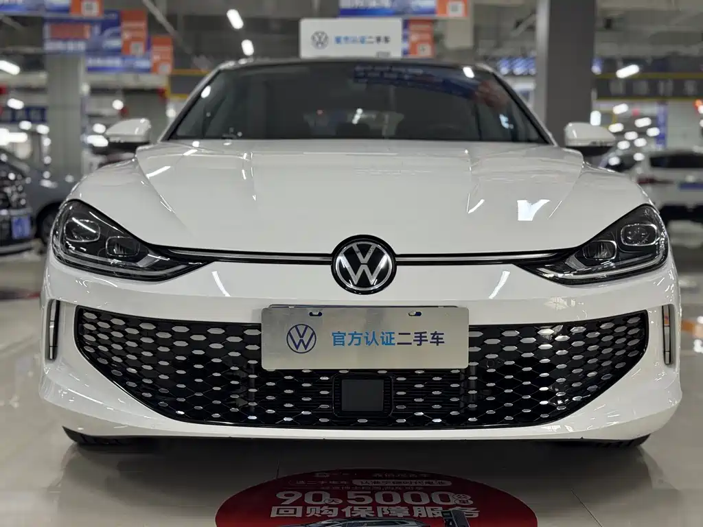 Volkswagen Lamando — миниатюра 2