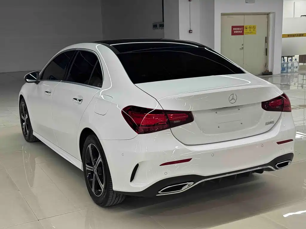 Mercedes-Benz A-Class — миниатюра 6