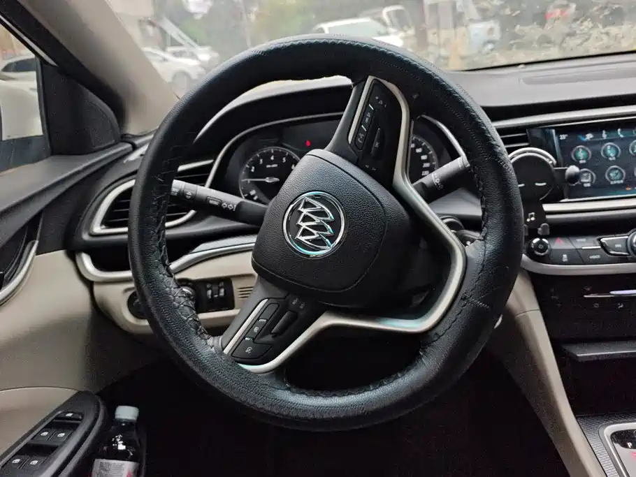 Buick Excelle — миниатюра 15