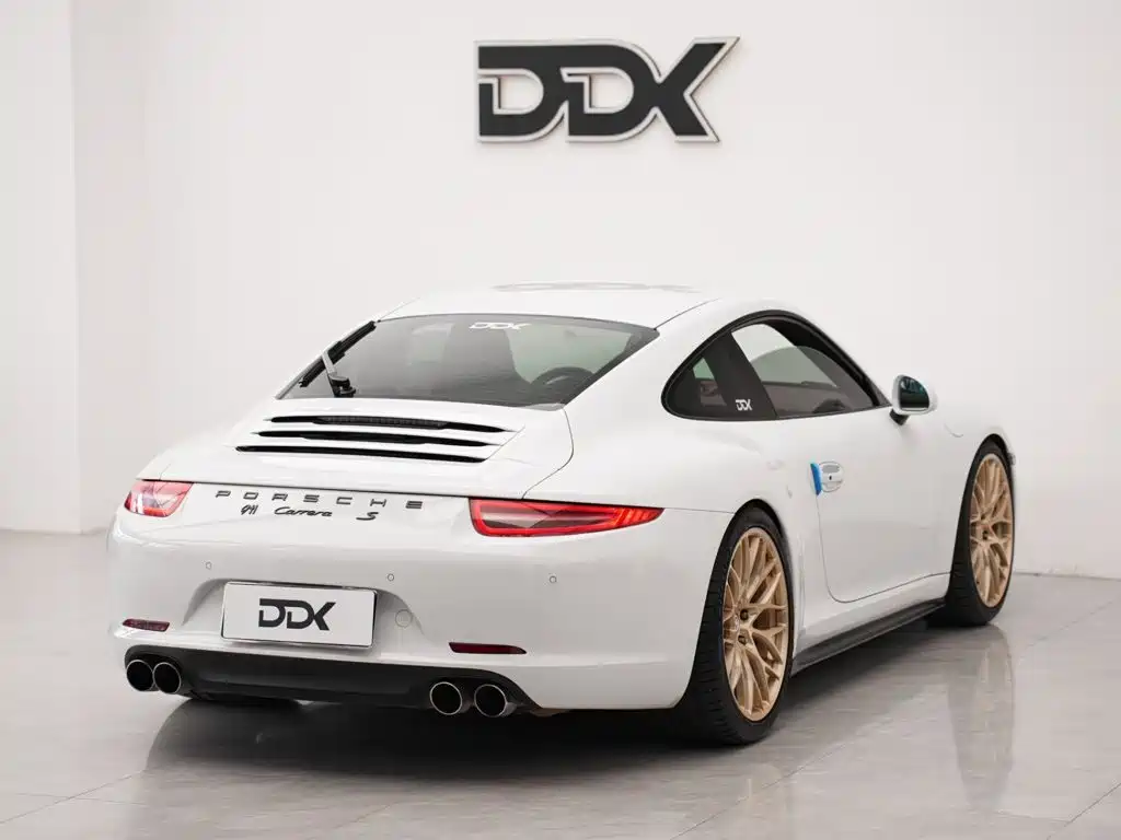 Porsche 911 — миниатюра 5