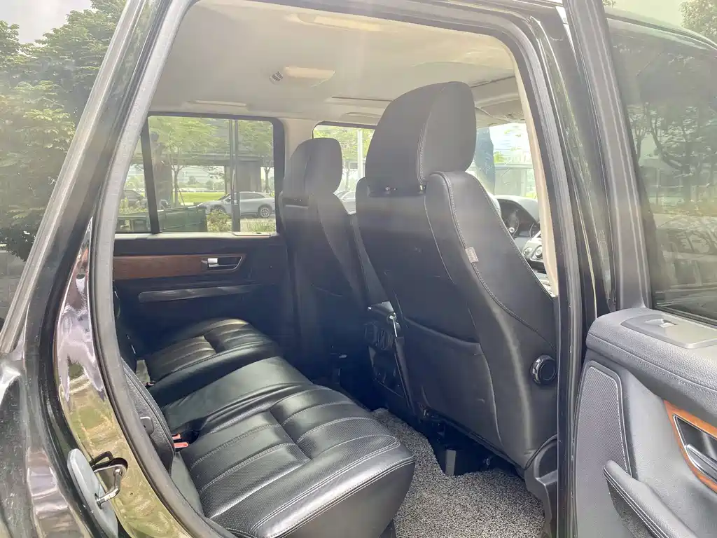 Land Rover Sport — миниатюра 9