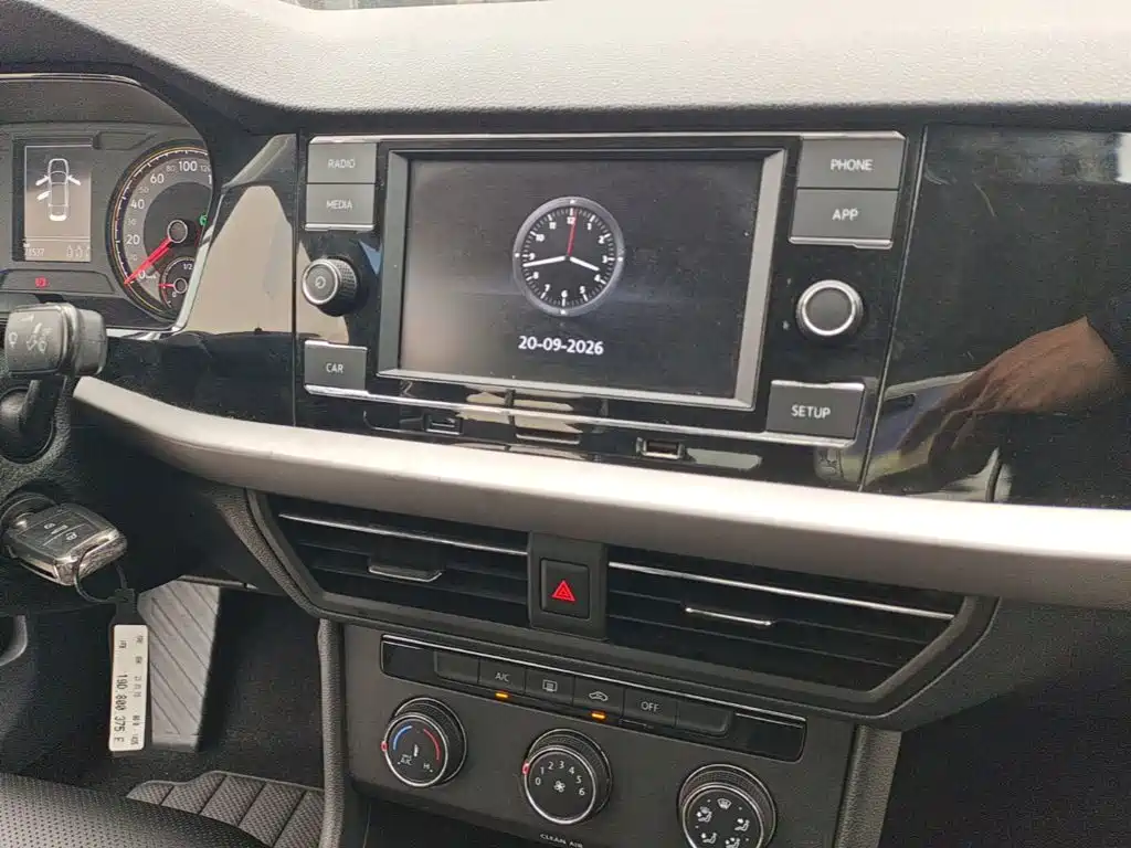 Volkswagen Lavida — миниатюра 13