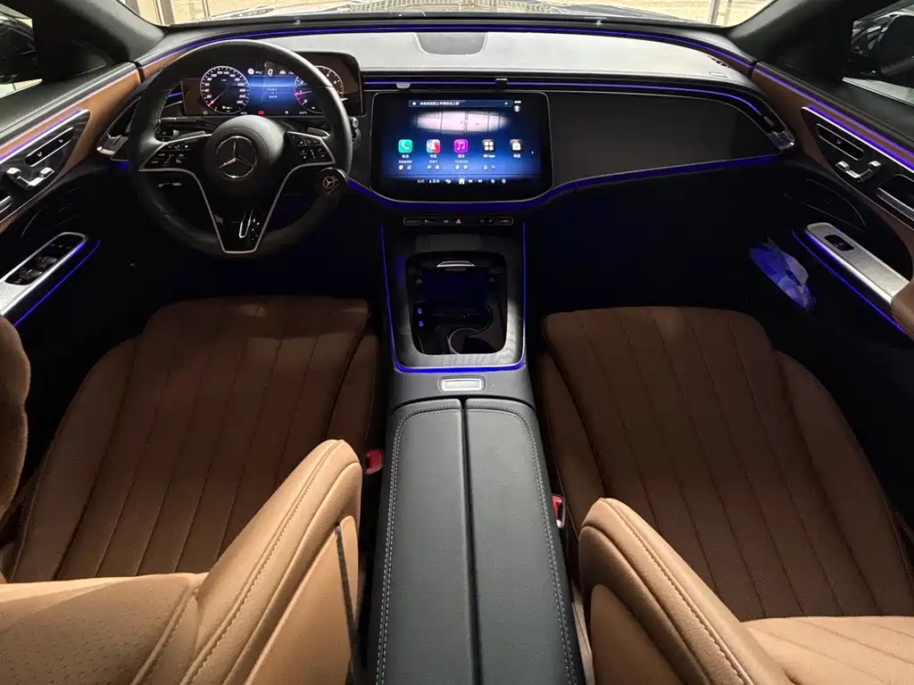 Mercedes-Benz E-Class — миниатюра 15