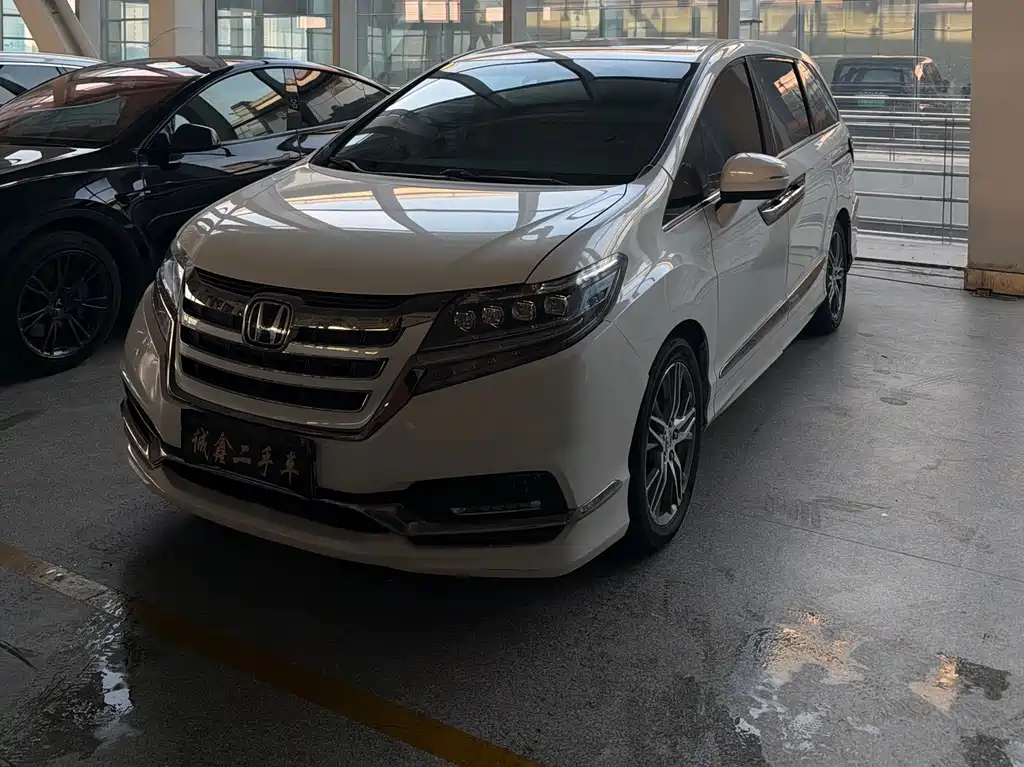 Honda Elysion 2019