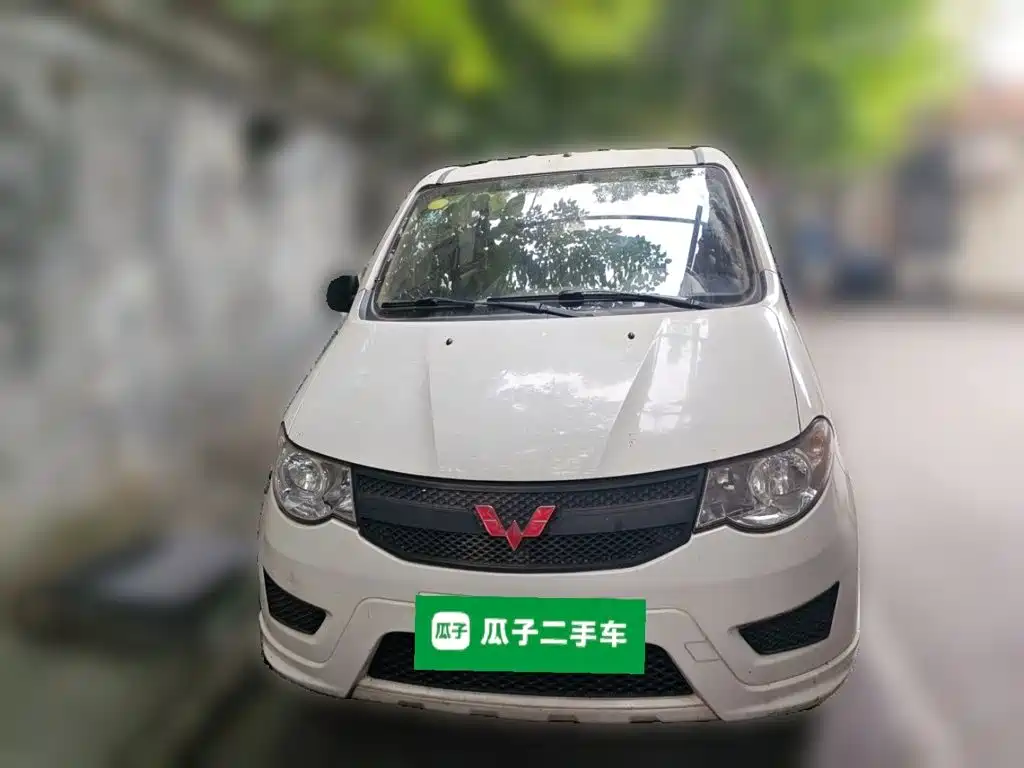 Wuling Hongguang — миниатюра 23