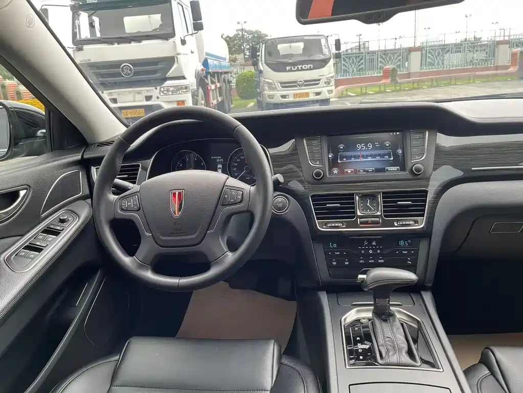 Hongqi H7 1.8T Comfort Edition, фото 18