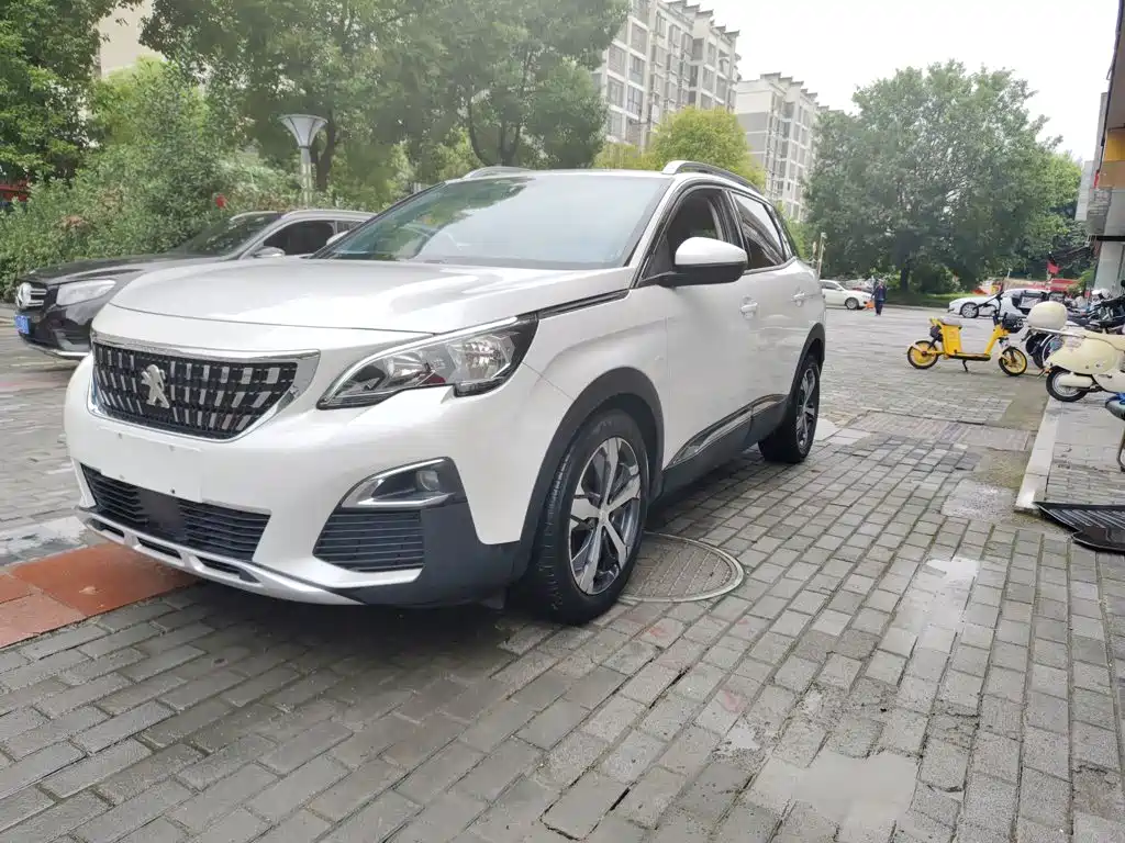 Peugeot 4008