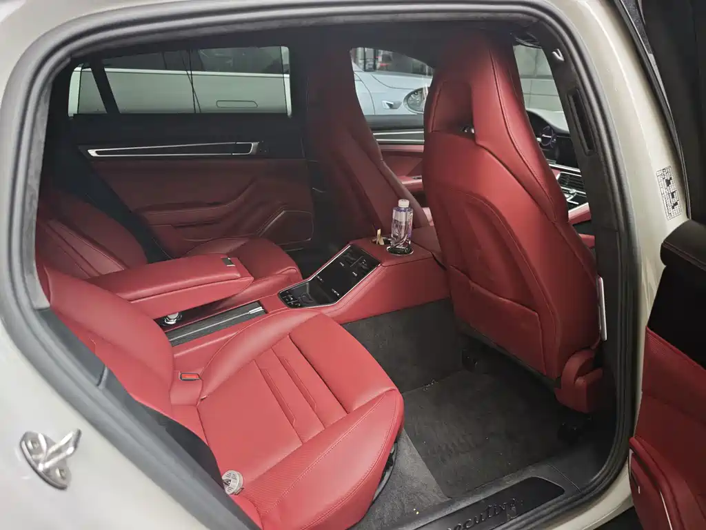 Porsche Panamera — миниатюра 10