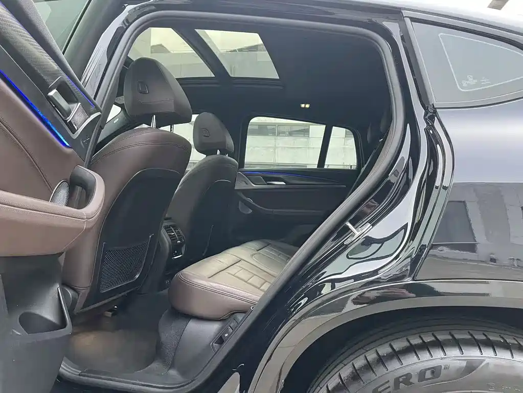 BMW X4 2020 xDrive25i M