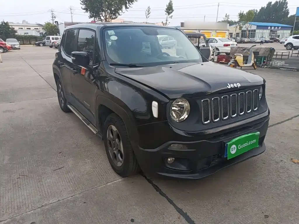 Jeep Renegade — миниатюра 4