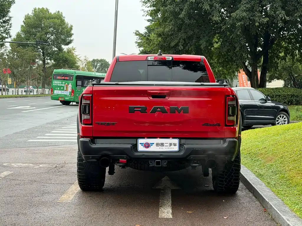RAM Ram Trucks — миниатюра 5