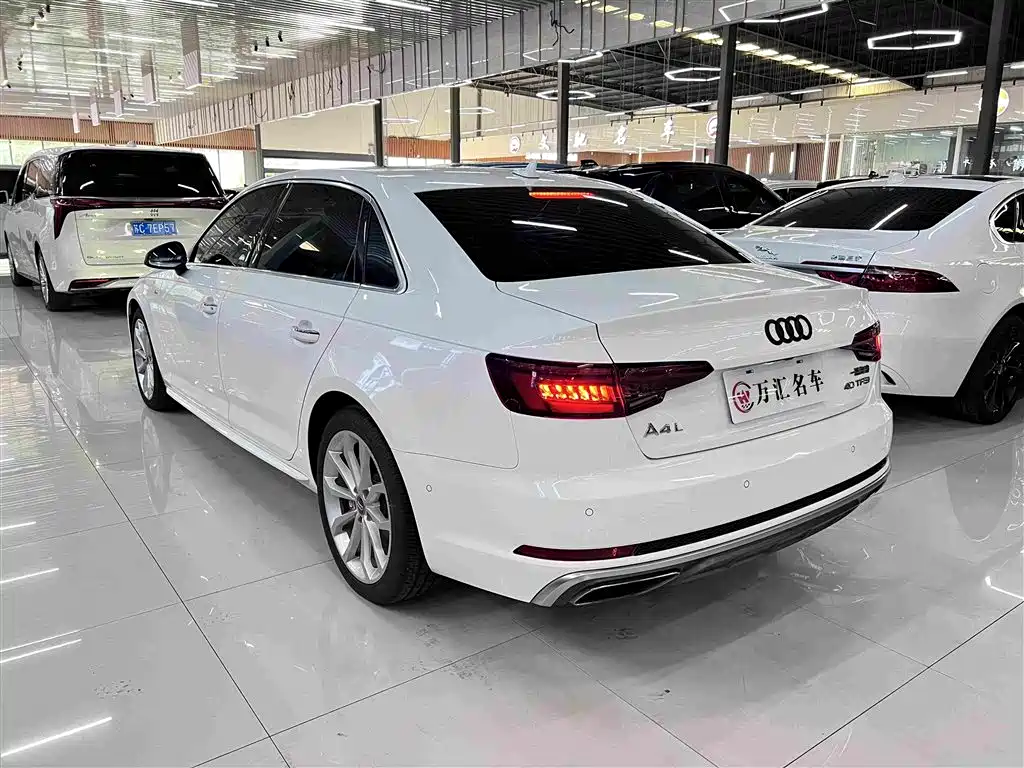 Audi A4L — миниатюра 5