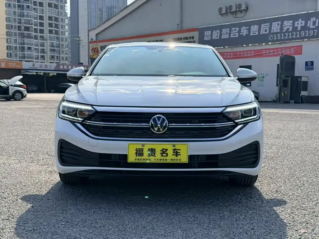 Volkswagen Sagitar — миниатюра 2